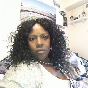 Meet your Posher, Carlla